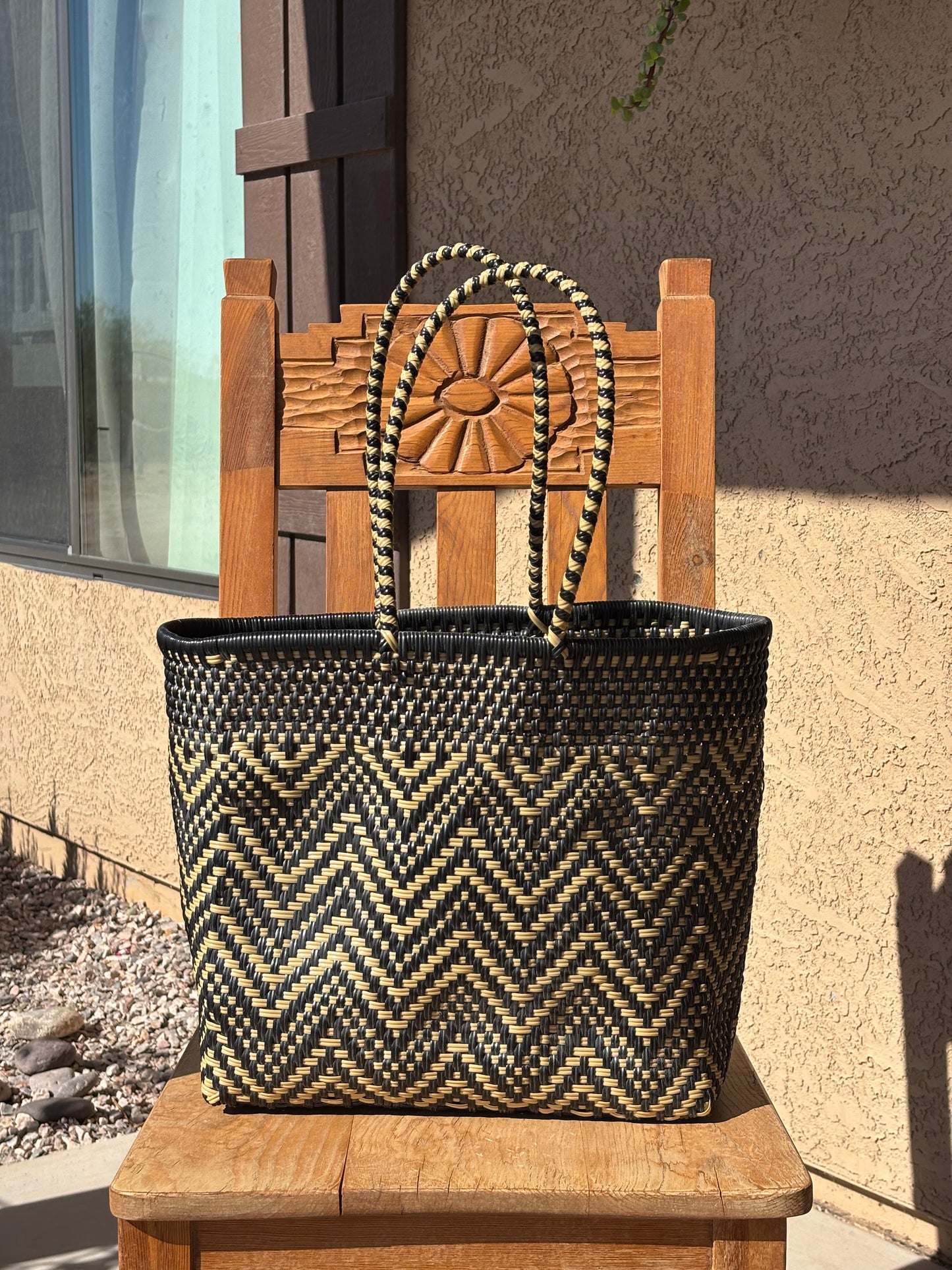 3/4 Mercado Bag- Black & Ivory